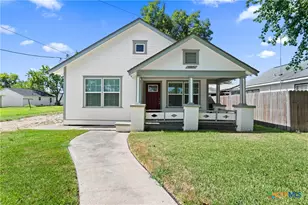 1903 E North St, Victoria, TX 77901 - Photo 1