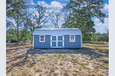 209 Sandy Oaks Drive, Seguin, TX 78155 - Photo 38