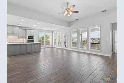 6501 Crockett Cove, Schertz, TX 78108 - Photo 8
