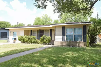 3308 Avondale Street, Victoria, TX 77901 - Photo 14
