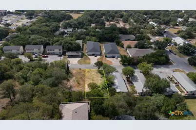 1104 Advance Street, San Marcos, TX 78666 - Photo 4
