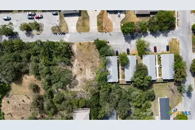 1104 Advance Street, San Marcos, TX 78666 - Photo 8