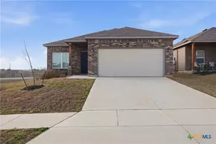 292 Legacy Cir, New Braunfels, TX 78130 - Photo 1