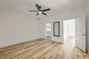 18800 Hogan Cir, Leander, TX 78645 - Photo 16