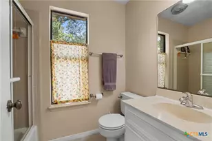 312 Southcross Rd, Georgetown, TX 78628 - Photo 38