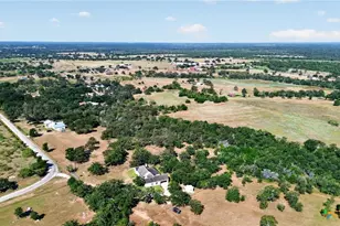 986 High Grove Rd, Cedar Creek, TX 78612 - Photo 4