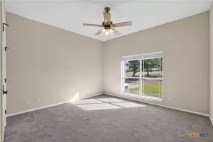 986 High Grove Rd, Cedar Creek, TX 78612 - Photo 18