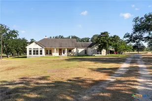 986 High Grove Rd, Cedar Creek, TX 78612 - Photo 2