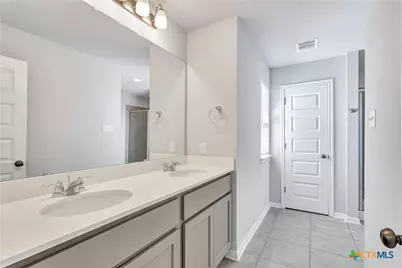 128 Old Stagecoach Road, Jarrell, TX 76537 - Photo 14