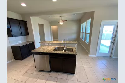 1110 Lakeway Crossing Drive, Temple, TX 76502 - Photo 8