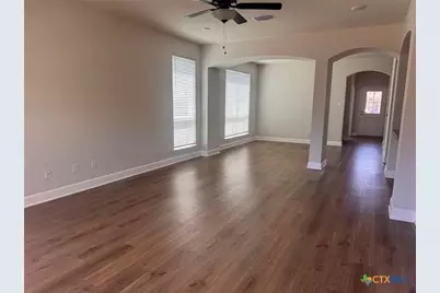 5712 Red Fish Court, Belton, TX 76513 - Photo 2
