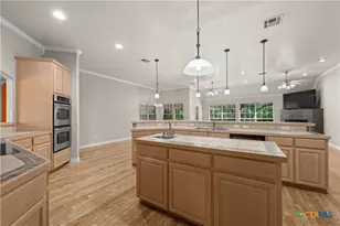 700 Pioneer Trl, Harker Heights, TX 76548 - Photo 16