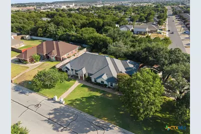 700 Pioneer Trail, Harker Heights, TX 76548 - Photo 2
