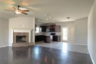 2525 Elk Creek St, Temple, TX 76504 - Photo 4