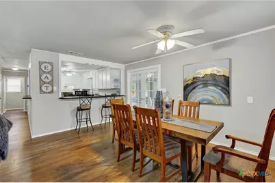580 E Zipp Road, New Braunfels, TX 78130 - Photo 8