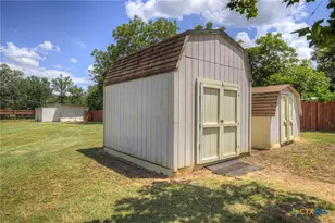 580 E Zipp Rd, New Braunfels, TX 78130 - Photo 44