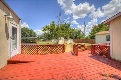 580 E Zipp Road, New Braunfels, TX 78130 - Photo 42