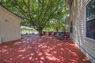 580 E Zipp Rd, New Braunfels, TX 78130 - Photo 42