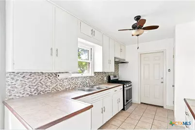 2514 Cardinal Street, Victoria, TX 77901 - Photo 12