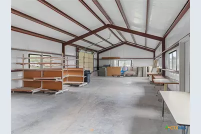 1401 N Wells Street, Edna, TX 77957 - Photo 12