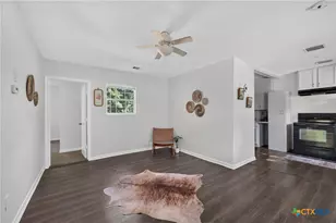 1208 S 26th St, Temple, TX 76501 - Photo 6