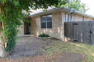 2722 N Heynis, New Braunfels, TX 78130 - Photo 24
