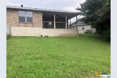 2722 N Heynis, New Braunfels, TX 78130 - Photo 18