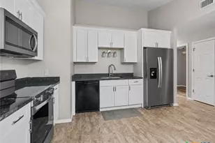 6731 Athens St, Belton, TX 76513 - Photo 12