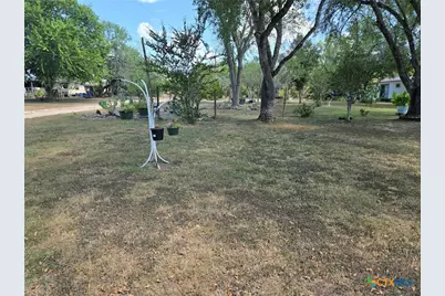327 Reyna Lane, Seguin, TX 78155 - Photo 24