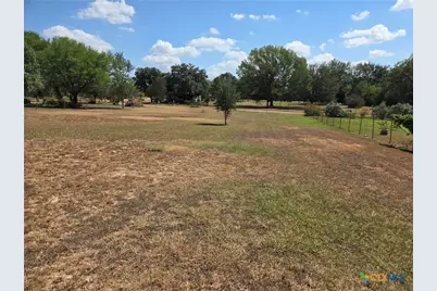 327 Reyna Lane, Seguin, TX 78155 - Photo 28