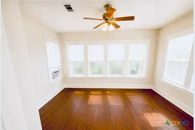 325 North Street, San Marcos, TX 78666 - Photo 2