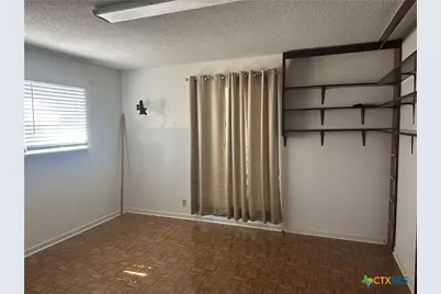 408 Royal Oak Drive, Victoria, TX 77905 - Photo 8