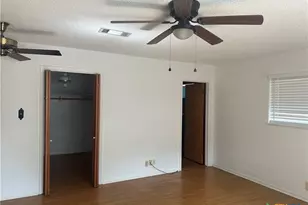 408 Royal Oak Dr, Victoria, TX 77905 - Photo 6