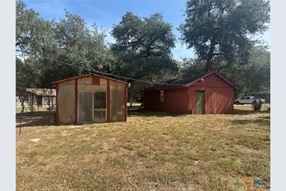408 Royal Oak Drive, Victoria, TX 77905 - Photo 2