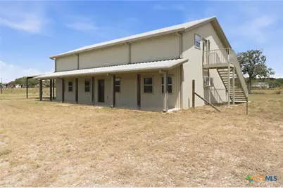 373 Cross Road, Kingsbury, TX 78638 - Photo 2