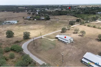 373 Cross Road, Kingsbury, TX 78638 - Photo 24
