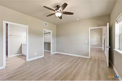 373 Cross Road, Kingsbury, TX 78638 - Photo 10