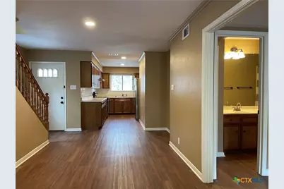 105 Blanco Street, San Marcos, TX 78666 - Photo 2