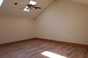 702 Cedar Pkwy, Seguin, TX 78155 - Photo 2
