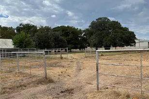 4009 N Hwy 183, Lampasas, TX 76550 - Photo 4