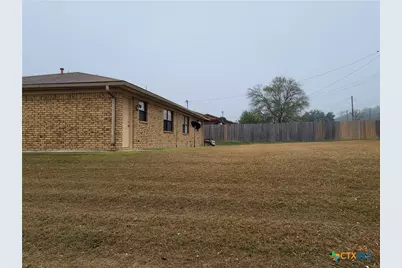 309 Horseshoe Drive #AB, Copperas Cove, TX 76522 - Photo 2