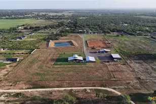12093 Sulphur Springs Rd, Adkins, TX 78101 - Photo 46