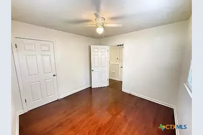 460 Comal Avenue, New Braunfels, TX 78130 - Photo 10