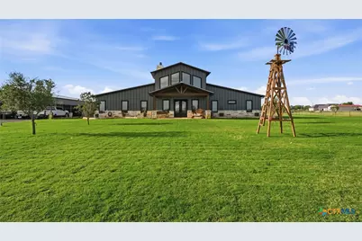 12093 Sulphur Springs Road, Adkins, TX 78101 - Photo 2