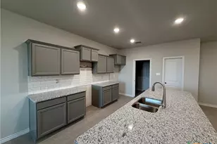 3108 Seeker St, Killeen, TX 76549 - Photo 6