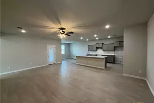 3108 Seeker St, Killeen, TX 76549 - Photo 4