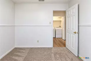 2018 Newton Dr, Killeen, TX 76549 - Photo 6