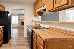 2018 Newton Dr, Killeen, TX 76549 - Photo 4