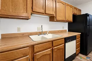 2018 Newton Dr, Killeen, TX 76549 - Photo 30