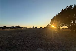 1837 County Rd 3340, Kempner, TX 76539 - Photo 2